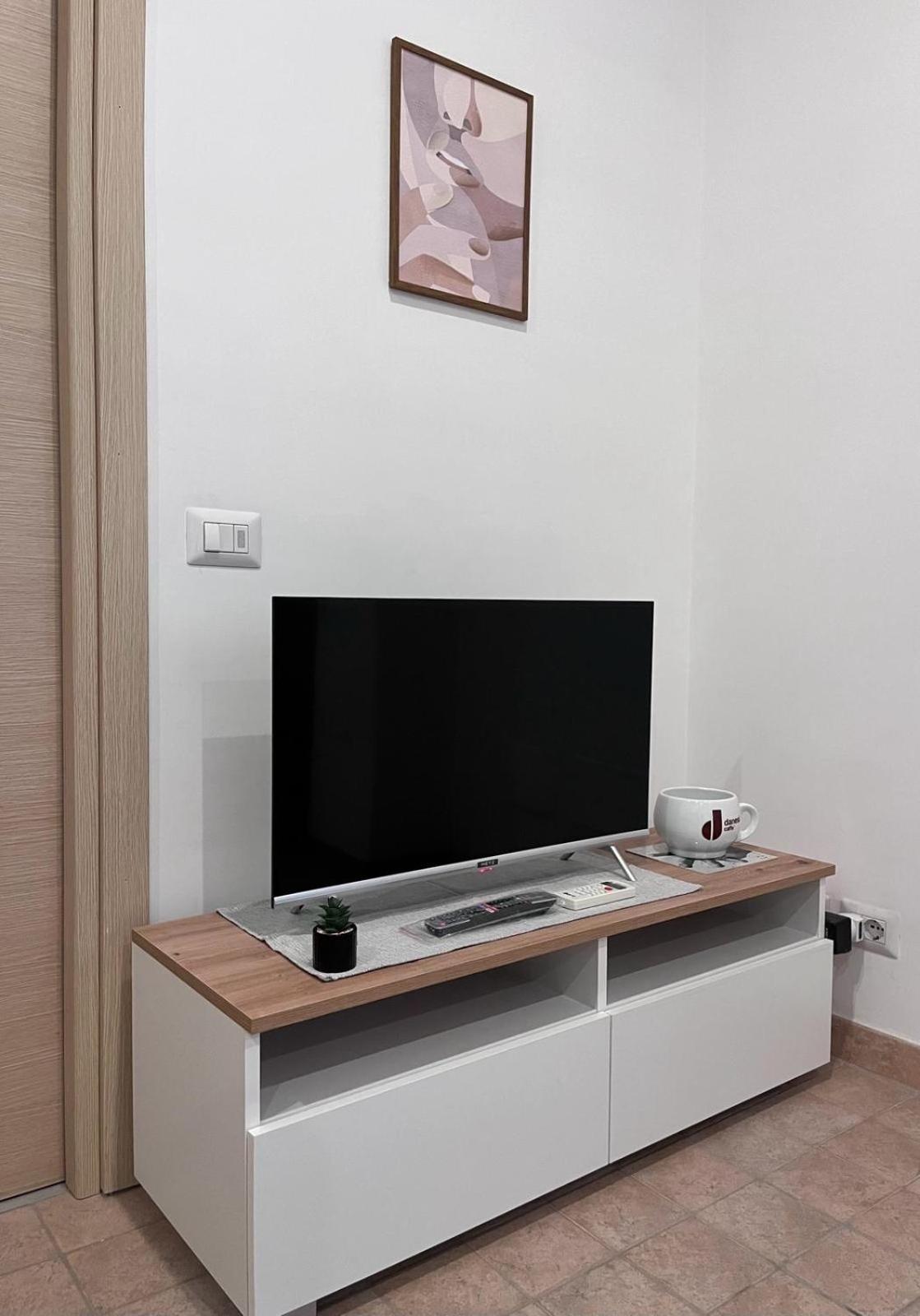 Ale Apartment Rome Bagian luar foto