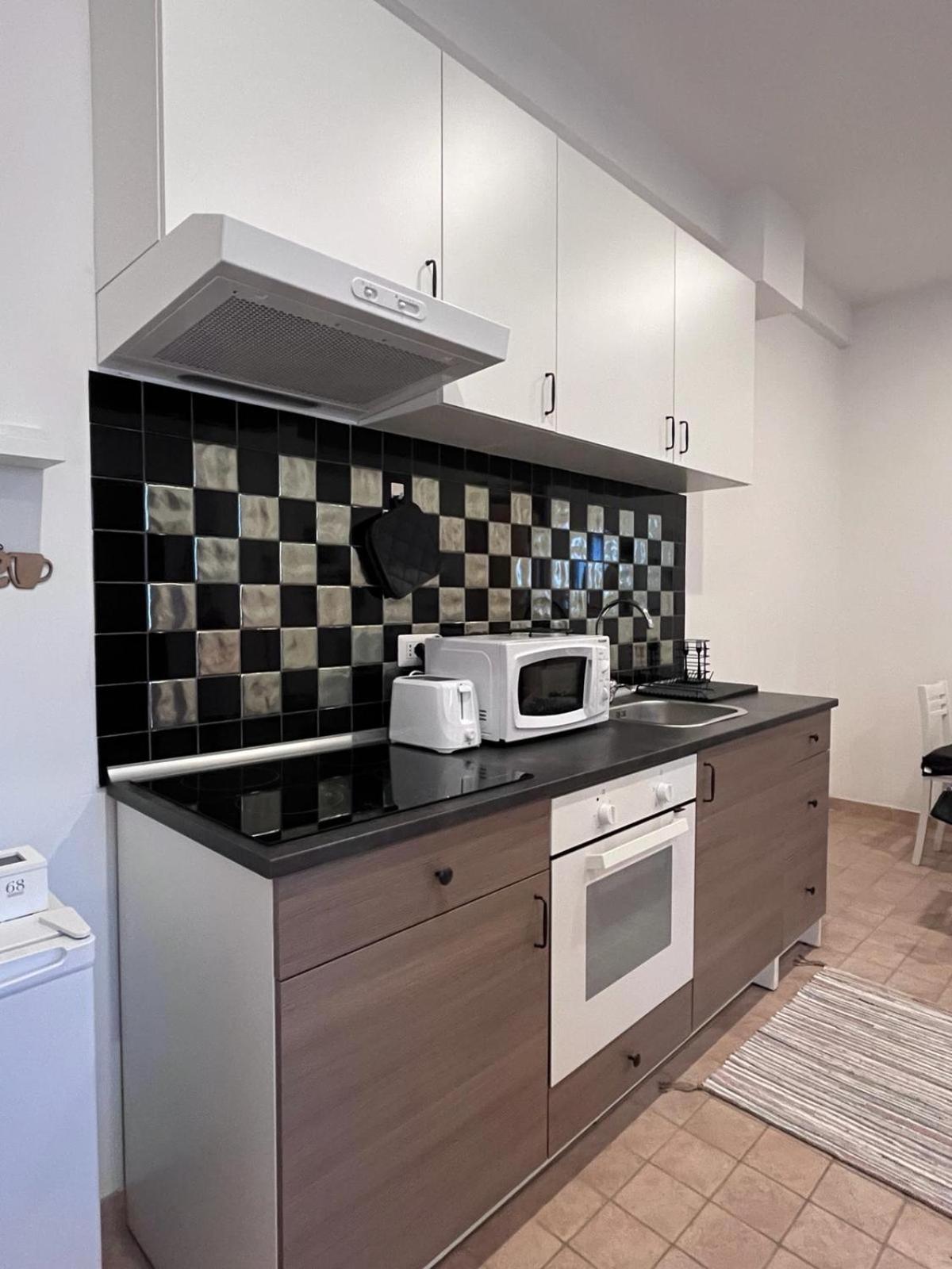 Ale Apartment Rome Bagian luar foto